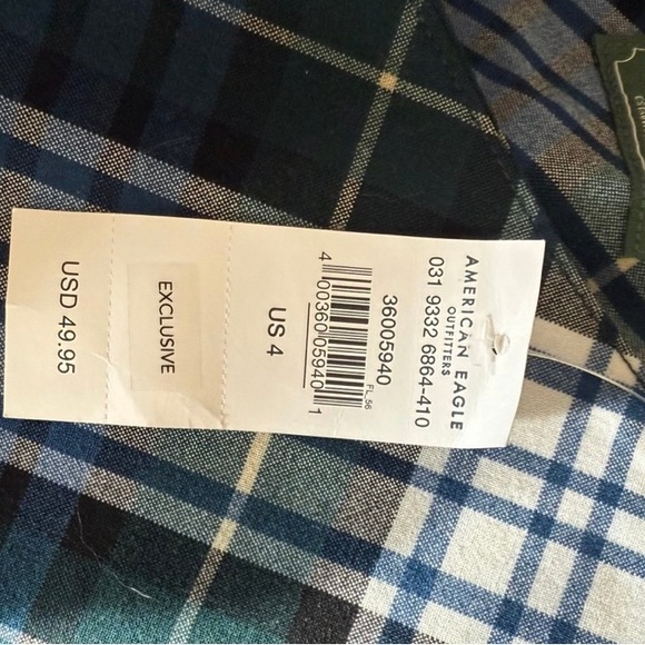 American Eagle Women’s size 4 high rise stretch skirt. Bonus size 4 shorts - Picture 8 of 10